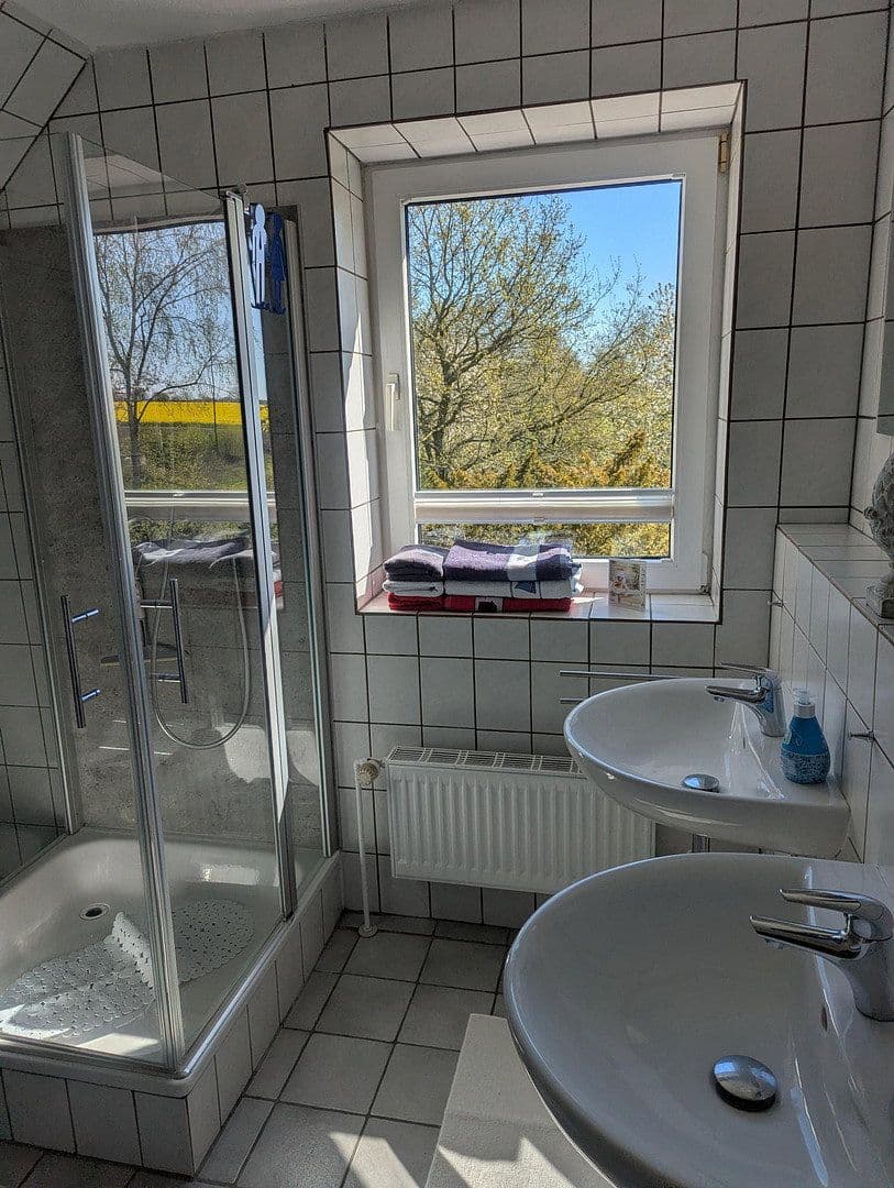 Predaj domu 223 m², pozemek 1.695 m², Steinberg, Šlezvicko-Holštajnsko Predaj domu 223 m², pozemek 1.695 m², Steinberg, Šlezvicko-Holštajnsko
