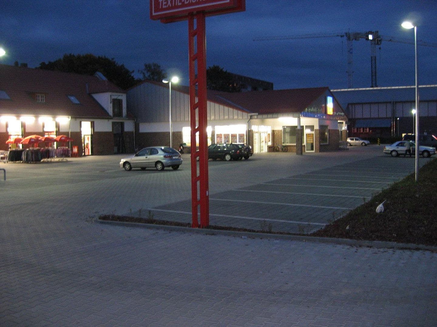 Prenájom bytu 3-izbový 100 m², Lübeck, Šlezvicko-Holštajnsko Prenájom bytu 3-izbový 100 m², Lübeck, Šlezvicko-Holštajnsko