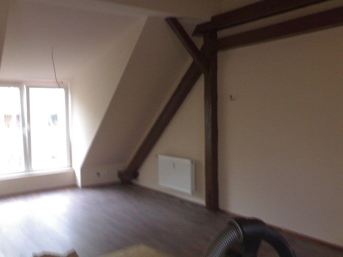 Prenájom bytu 3-izbový 100 m², Lübeck, Šlezvicko-Holštajnsko Prenájom bytu 3-izbový 100 m², Lübeck, Šlezvicko-Holštajnsko