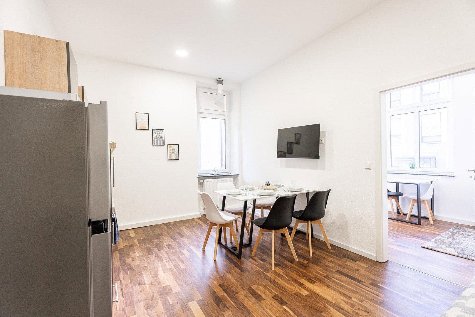 Prenájom bytu 4-izbový 85 m², Wilhelmstrasse 11, Heilbronn, Bádensko-Wurttembersko Prenájom bytu 4-izbový 85 m², Wilhelmstrasse 11, Heilbronn, Bádensko-Wurttembersko