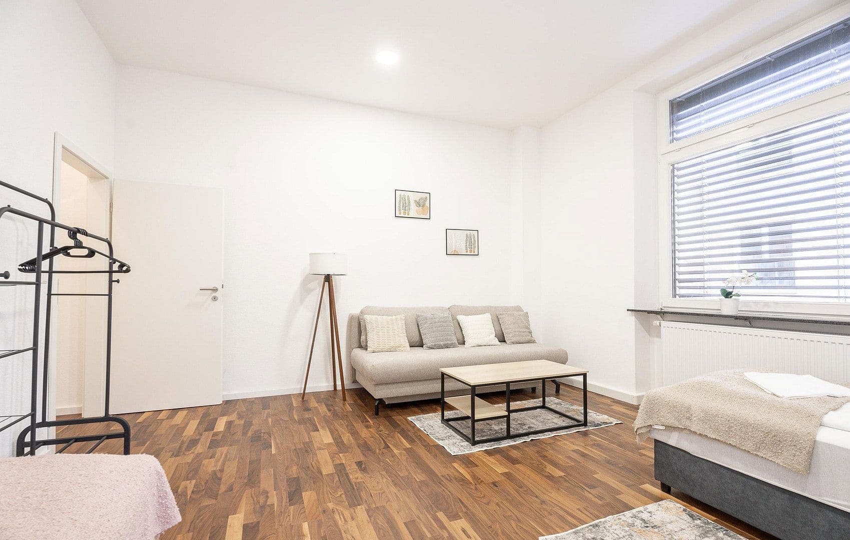 Prenájom bytu 4-izbový 85 m², Wilhelmstrasse 11, Heilbronn, Bádensko-Wurttembersko Prenájom bytu 4-izbový 85 m², Wilhelmstrasse 11, Heilbronn, Bádensko-Wurttembersko