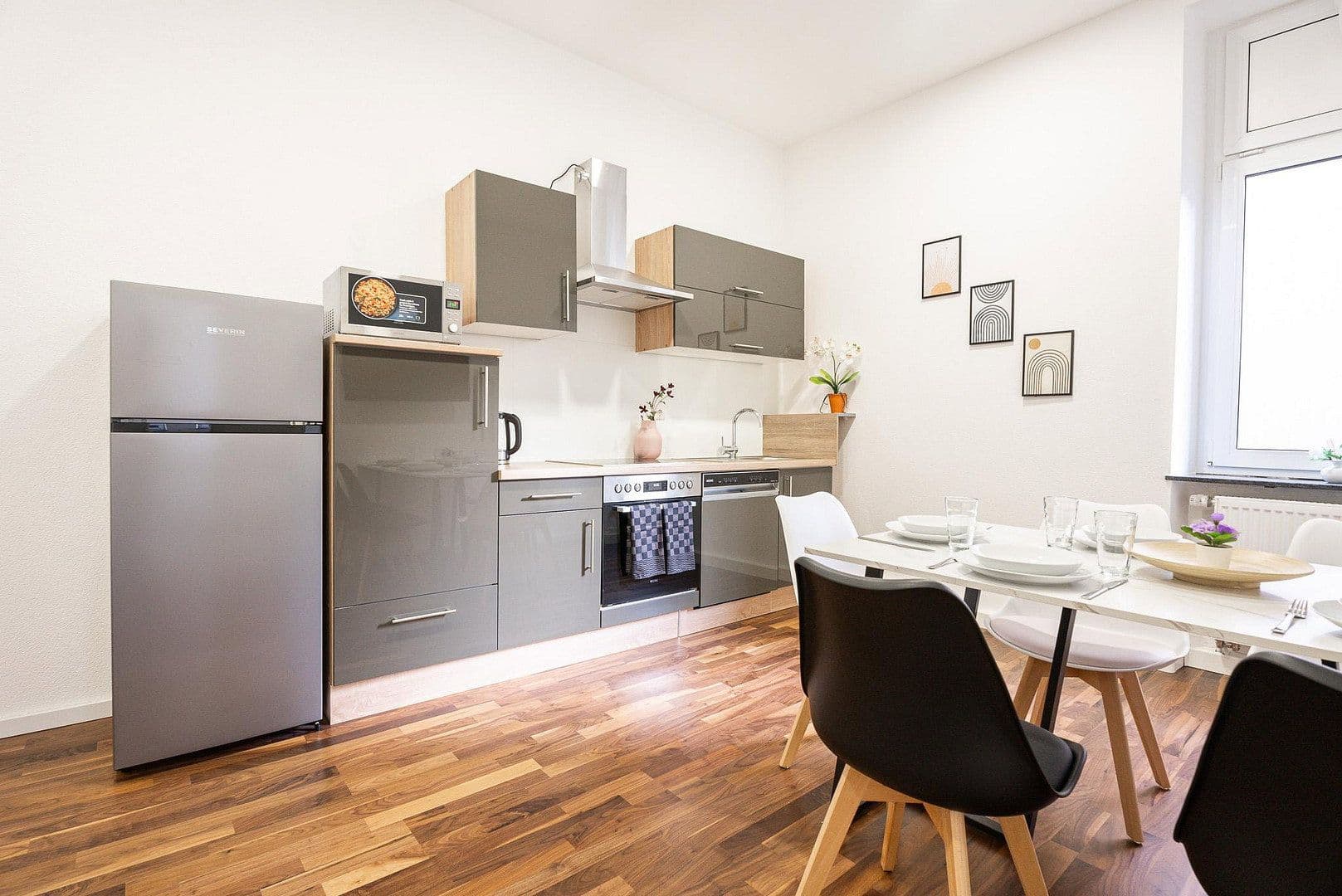 Prenájom bytu 4-izbový 85 m², Wilhelmstrasse 11, Heilbronn, Bádensko-Wurttembersko Prenájom bytu 4-izbový 85 m², Wilhelmstrasse 11, Heilbronn, Bádensko-Wurttembersko