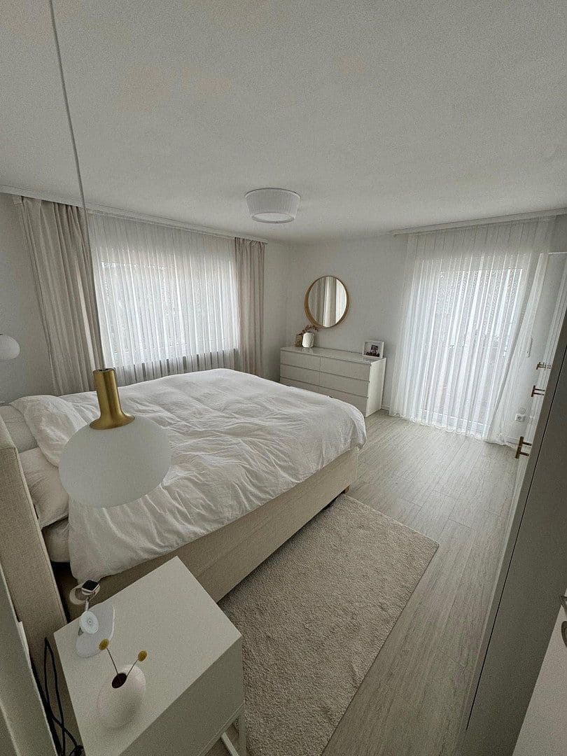 Predaj bytu 3-izbový 90 m², Ehningen, Bádensko-Wurttembersko Predaj bytu 3-izbový 90 m², Ehningen, Bádensko-Wurttembersko