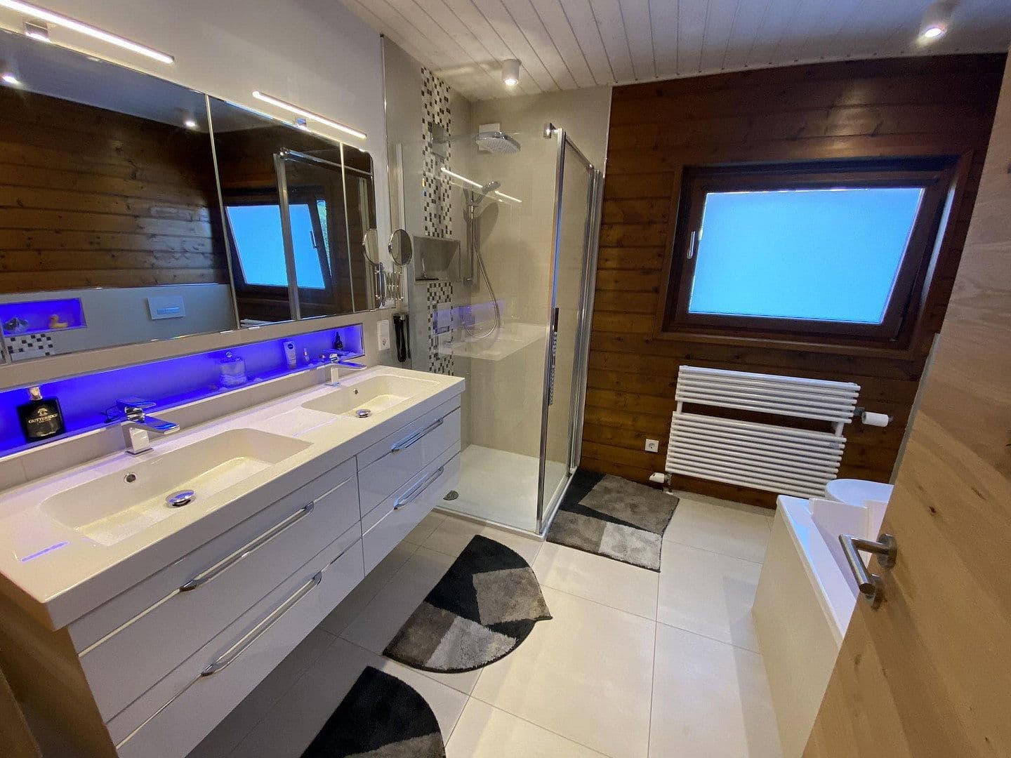 Predaj domu 190 m², pozemek 865 m², Wildberg, Bádensko-Wurttembersko Predaj domu 190 m², pozemek 865 m², Wildberg, Bádensko-Wurttembersko