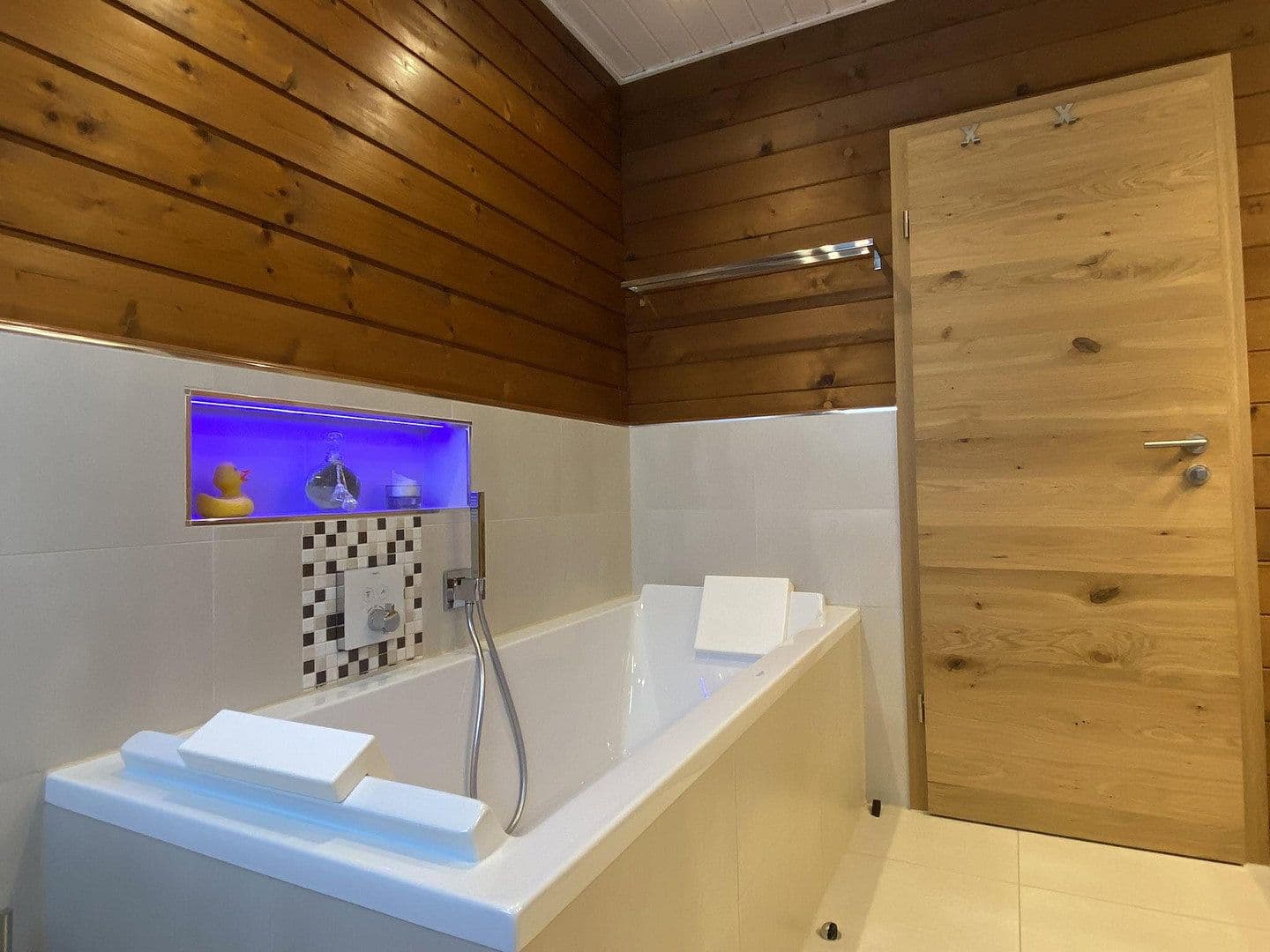 Predaj domu 190 m², pozemek 865 m², Wildberg, Bádensko-Wurttembersko Predaj domu 190 m², pozemek 865 m², Wildberg, Bádensko-Wurttembersko