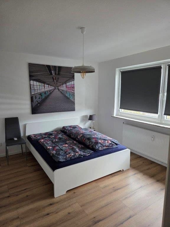 Prenájom bytu 3-izbový 95 m², Bremerhaven, Brémy Prenájom bytu 3-izbový 95 m², Bremerhaven, Brémy