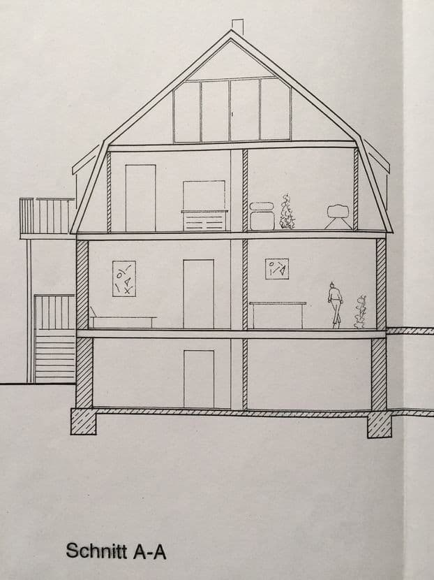 Prenájom bytu 3-izbový 100 m², Mosbach, Bádensko-Wurttembersko Prenájom bytu 3-izbový 100 m², Mosbach, Bádensko-Wurttembersko