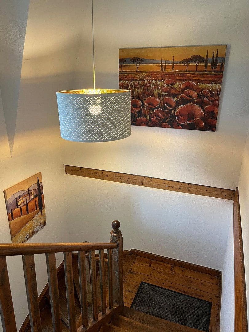 Prenájom bytu 3-izbový 100 m², Mosbach, Bádensko-Wurttembersko Prenájom bytu 3-izbový 100 m², Mosbach, Bádensko-Wurttembersko