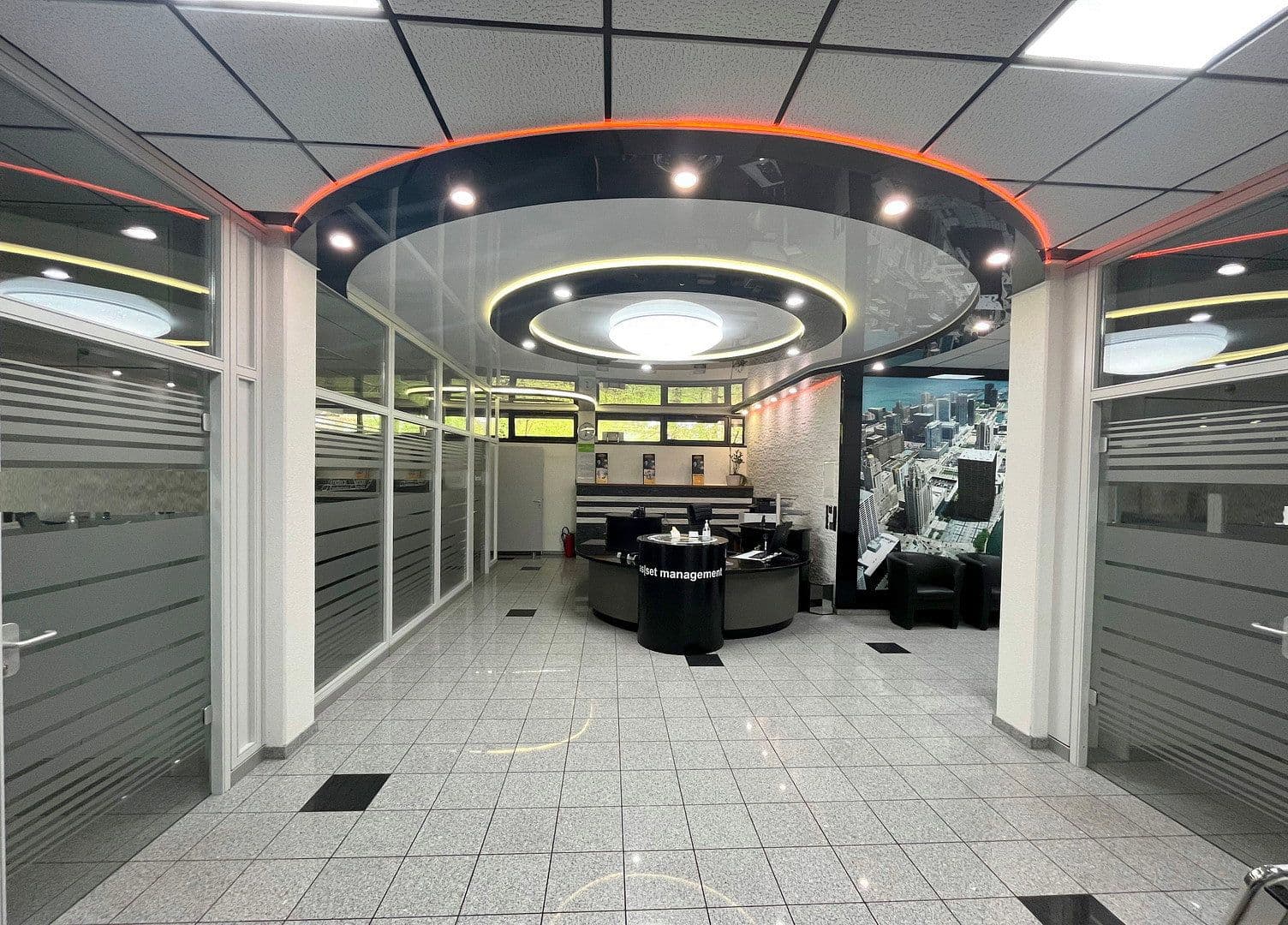 Prenájom kancelárie 250 m², Elbinger Straße 14a, Karlsruhe, Bádensko-Wurttembersko Prenájom kancelárie 250 m², Elbinger Straße 14a, Karlsruhe, Bádensko-Wurttembersko