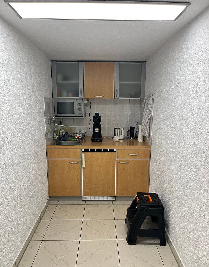 Prenájom kancelárie 250 m², Elbinger Straße 14a, Karlsruhe, Bádensko-Wurttembersko Prenájom kancelárie 250 m², Elbinger Straße 14a, Karlsruhe, Bádensko-Wurttembersko