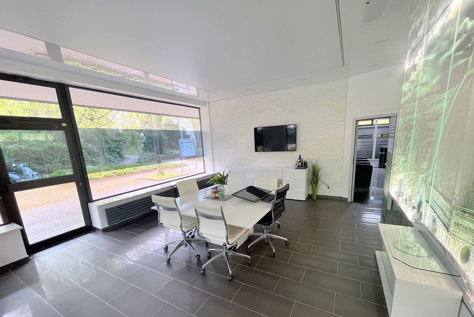 Prenájom kancelárie 250 m², Elbinger Straße 14a, Karlsruhe, Bádensko-Wurttembersko Prenájom kancelárie 250 m², Elbinger Straße 14a, Karlsruhe, Bádensko-Wurttembersko