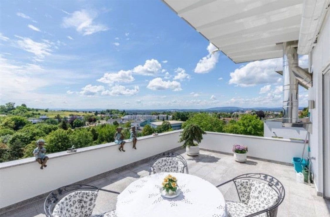 Predaj domu 224 m², pozemek 303 m², Tettnang, Bádensko-Wurttembersko Predaj domu 224 m², pozemek 303 m², Tettnang, Bádensko-Wurttembersko