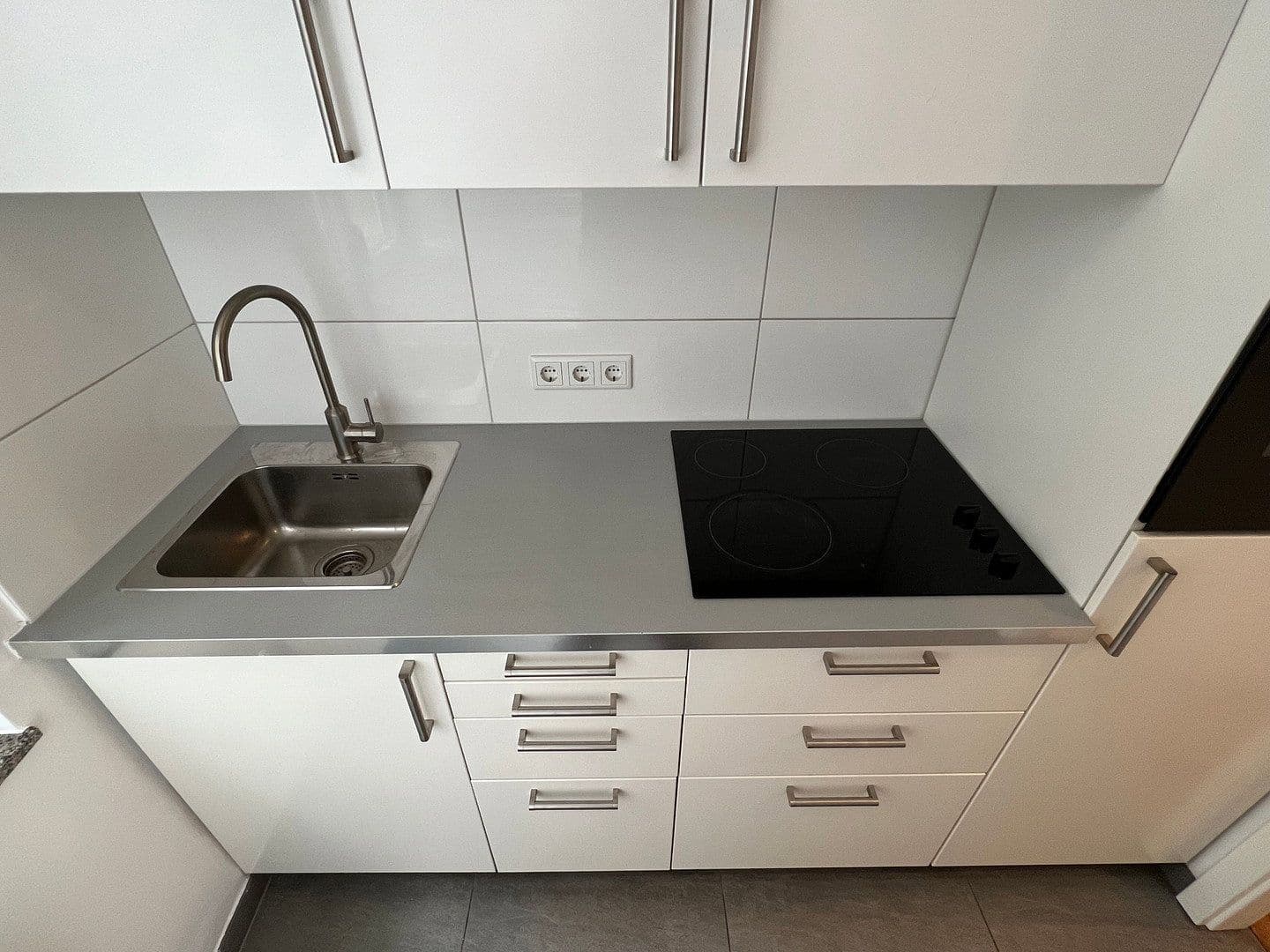 Prenájom bytu 1-izbový 28 m², Höfestrasse 4, Köln, Severné Porýnie - Westfálsko Prenájom bytu 1-izbový 28 m², Höfestrasse 4, Köln, Severné Porýnie - Westfálsko