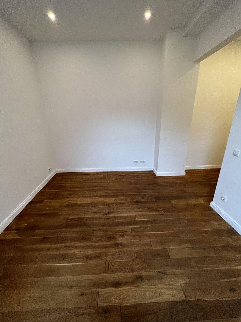 Prenájom bytu 1-izbový 28 m², Höfestrasse 4, Köln, Severné Porýnie - Westfálsko Prenájom bytu 1-izbový 28 m², Höfestrasse 4, Köln, Severné Porýnie - Westfálsko