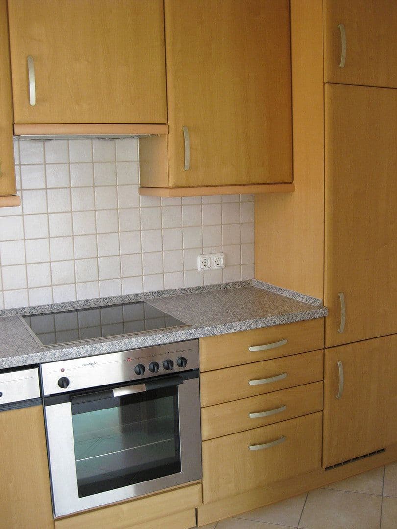 Prenájom bytu 2-izbový 54 m², München, Bavorsko Prenájom bytu 2-izbový 54 m², München, Bavorsko