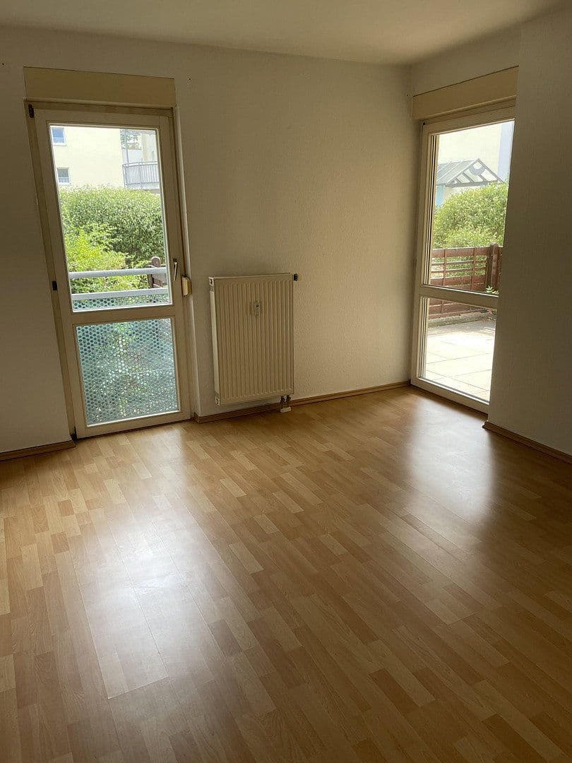 Prenájom bytu 2-izbový 61 m², R.-Breitscheid-Str., Fürstenwalde/Spree, Brandenbursko Prenájom bytu 2-izbový 61 m², R.-Breitscheid-Str., Fürstenwalde/Spree, Brandenbursko