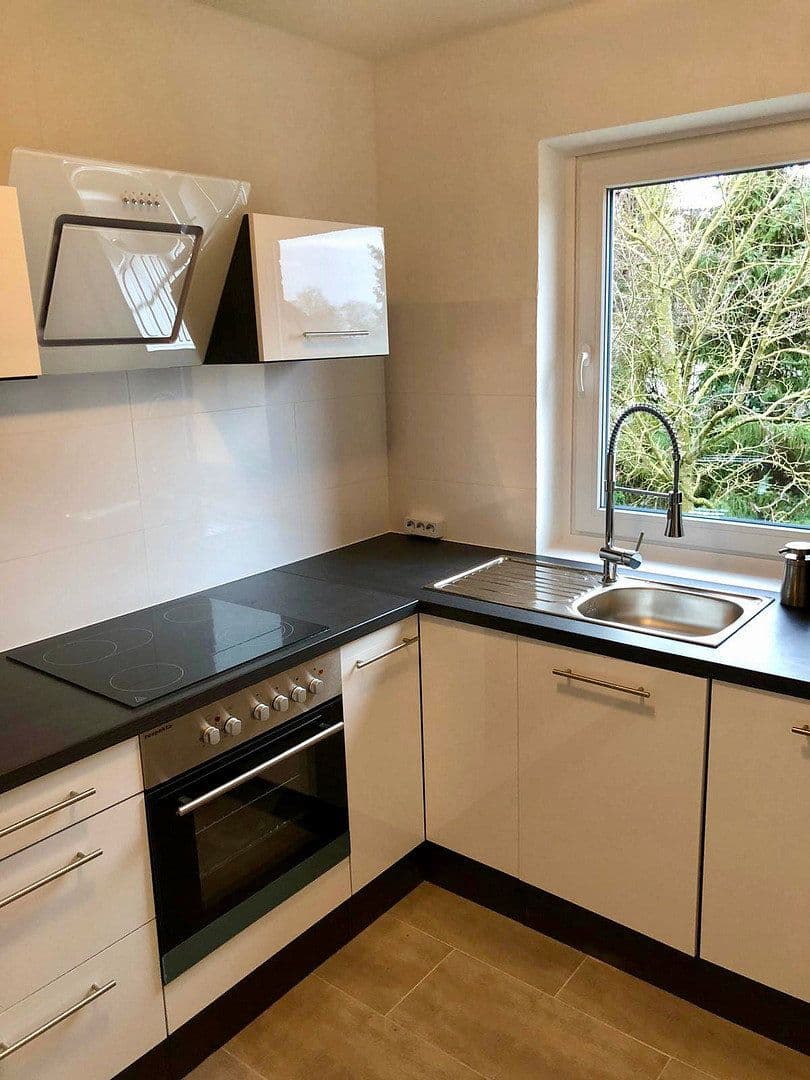 Prenájom bytu 3-izbový 76 m², Syke, Dolné Sasko Prenájom bytu 3-izbový 76 m², Syke, Dolné Sasko