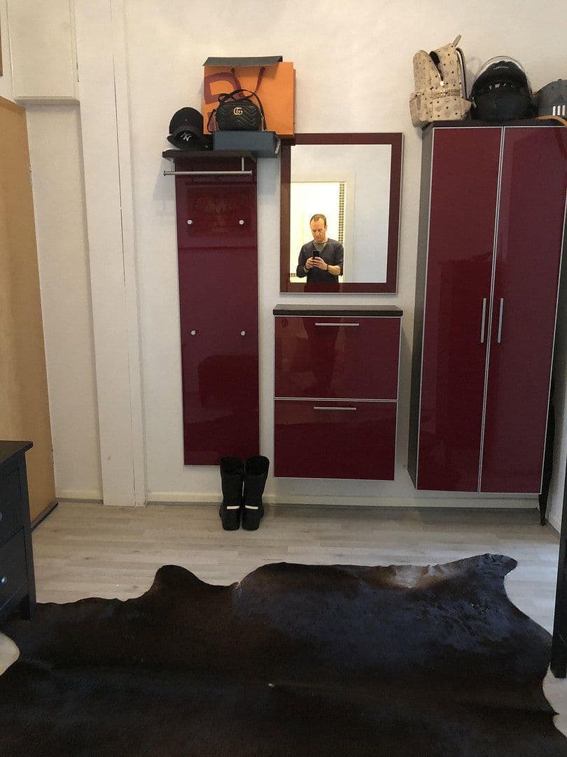 Prenájom bytu 2-izbový 70 m², Bismarckstr. 51, Remscheid, Severné Porýnie - Westfálsko Prenájom bytu 2-izbový 70 m², Bismarckstr. 51, Remscheid, Severné Porýnie - Westfálsko