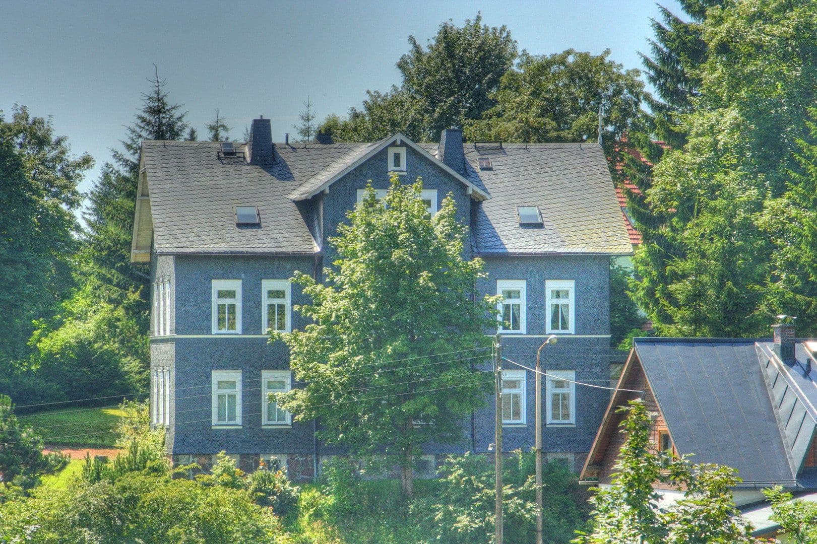 Prenájom bytu 3-izbový 80 m², Suhler Chaussee 21, Suhl OT Schmiedefeld am Rennsteig, Durínsko Prenájom bytu 3-izbový 80 m², Suhler Chaussee 21, Suhl OT Schmiedefeld am Rennsteig, Durínsko