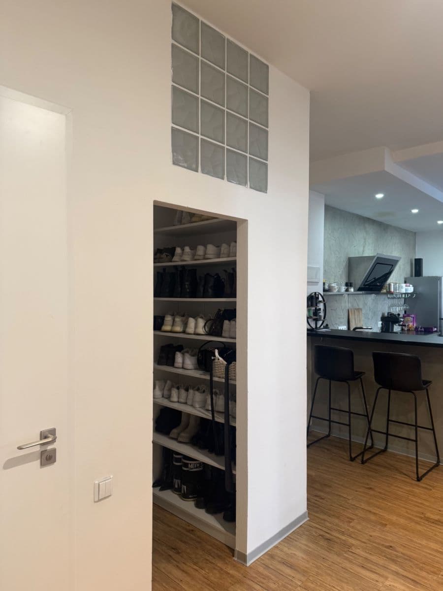 Prenájom bytu 3-izbový 85 m², Ocelářská, Praha, Praha Prenájom bytu 3-izbový 85 m², Ocelářská, Praha, Praha