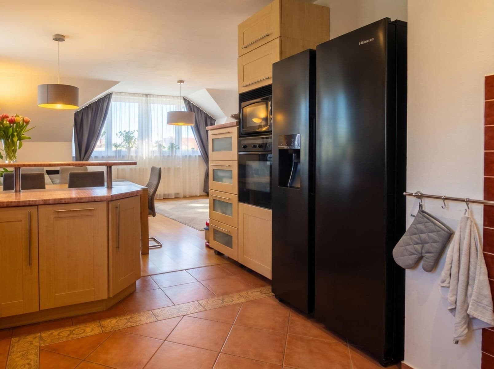 Prenájom bytu 3-izbový 84 m², Žichlínská, Praha, Praha Prenájom bytu 3-izbový 84 m², Žichlínská, Praha, Praha