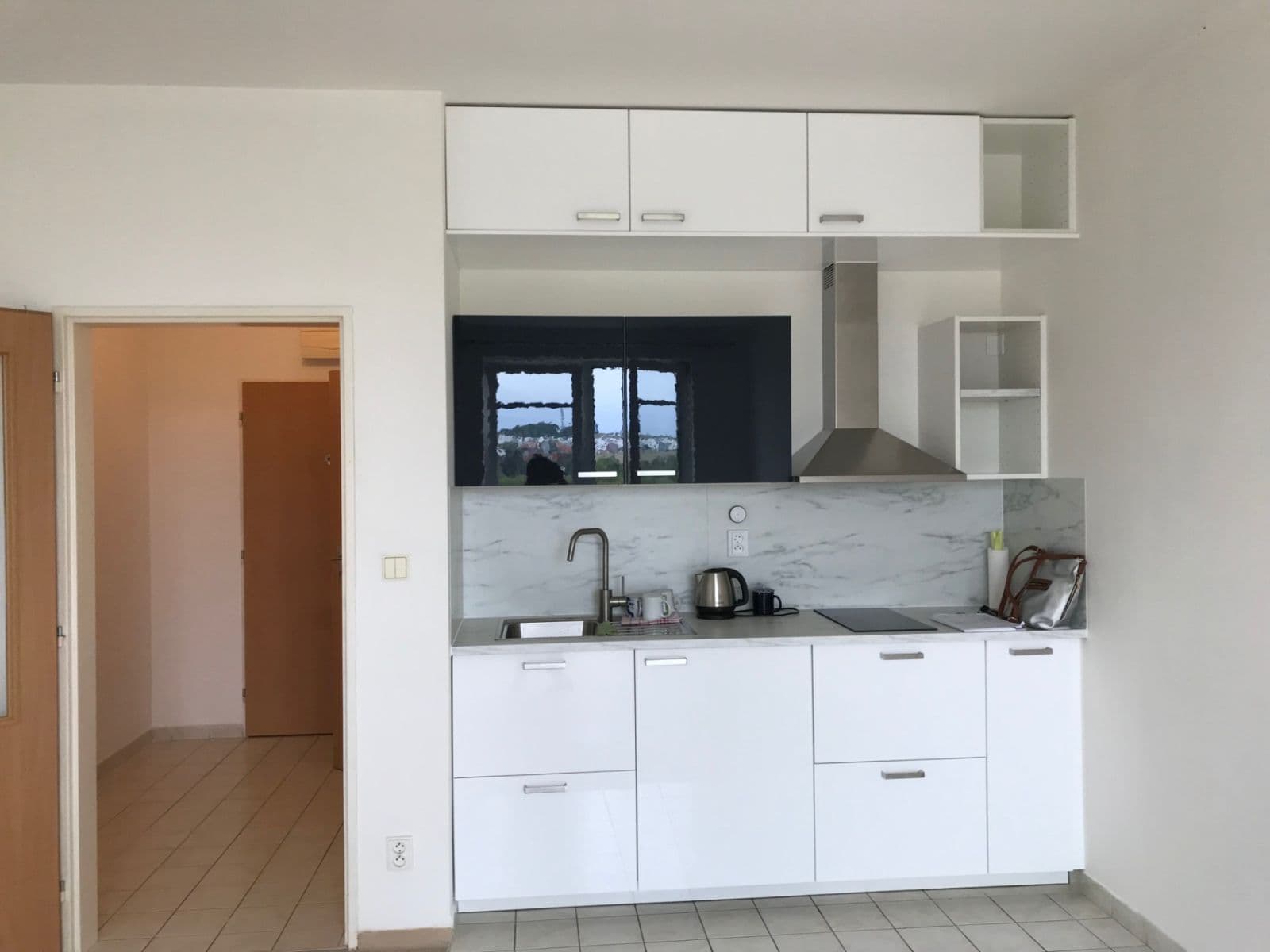 Prenájom bytu 1-izbový 35 m², Najdrova, Roztoky, Středočeský kraj Prenájom bytu 1-izbový 35 m², Najdrova, Roztoky, Středočeský kraj