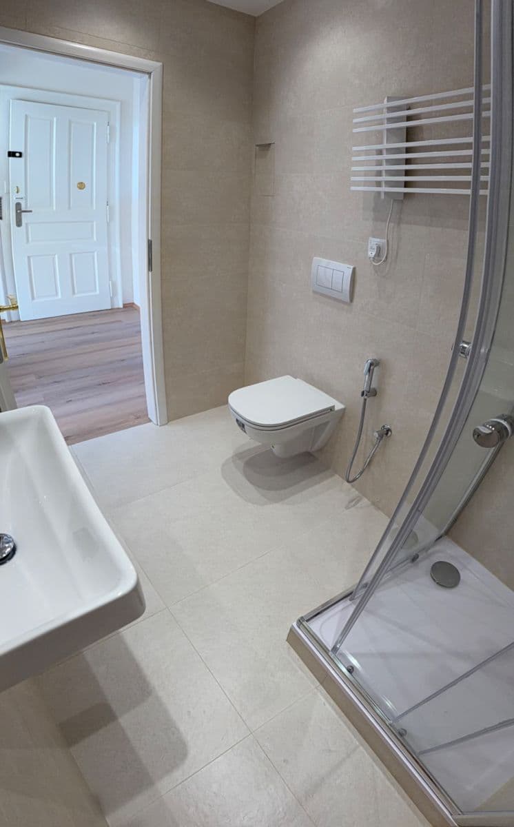 Prenájom bytu 2-izbový 45 m², U Zvonařky, Praha, Praha Prenájom bytu 2-izbový 45 m², U Zvonařky, Praha, Praha