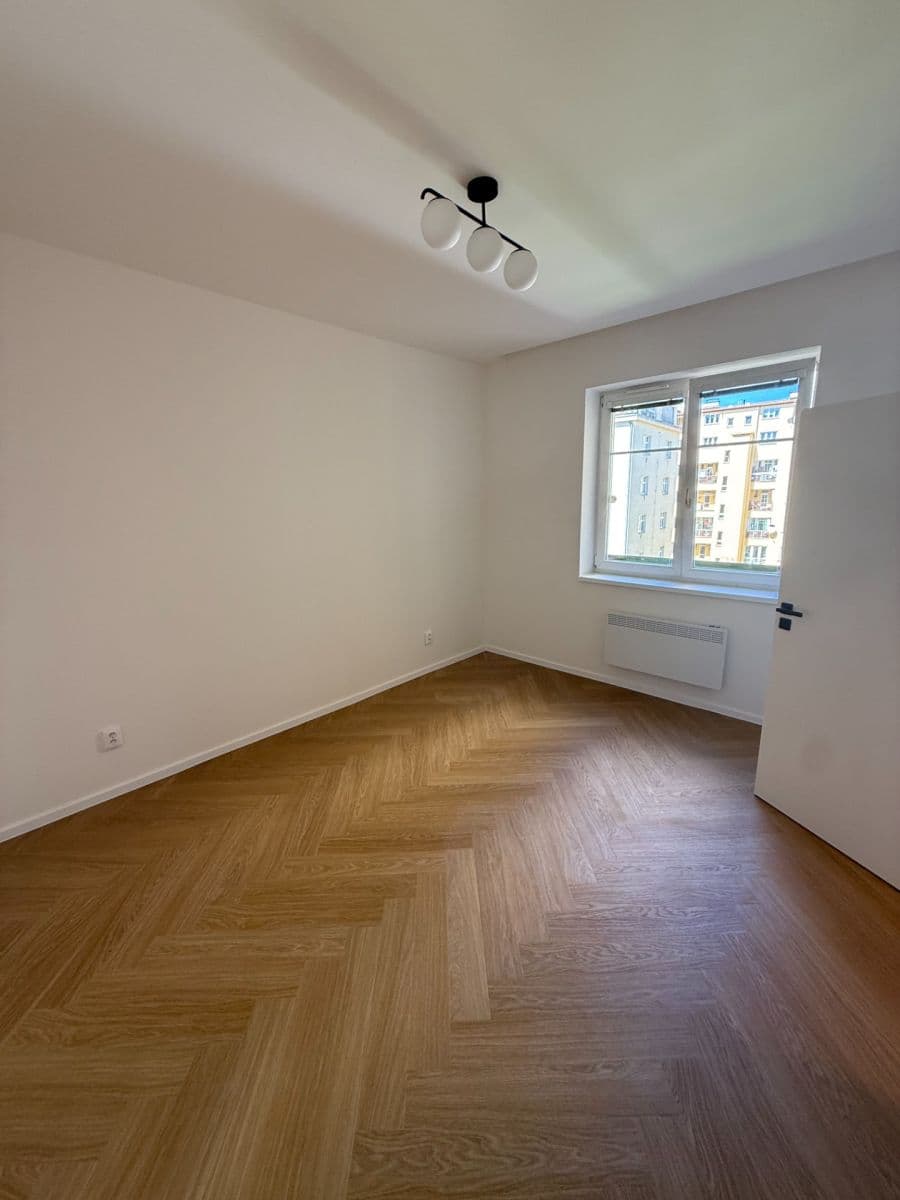 Prenájom bytu 2-izbový 48 m², Jateční, Praha, Praha Prenájom bytu 2-izbový 48 m², Jateční, Praha, Praha