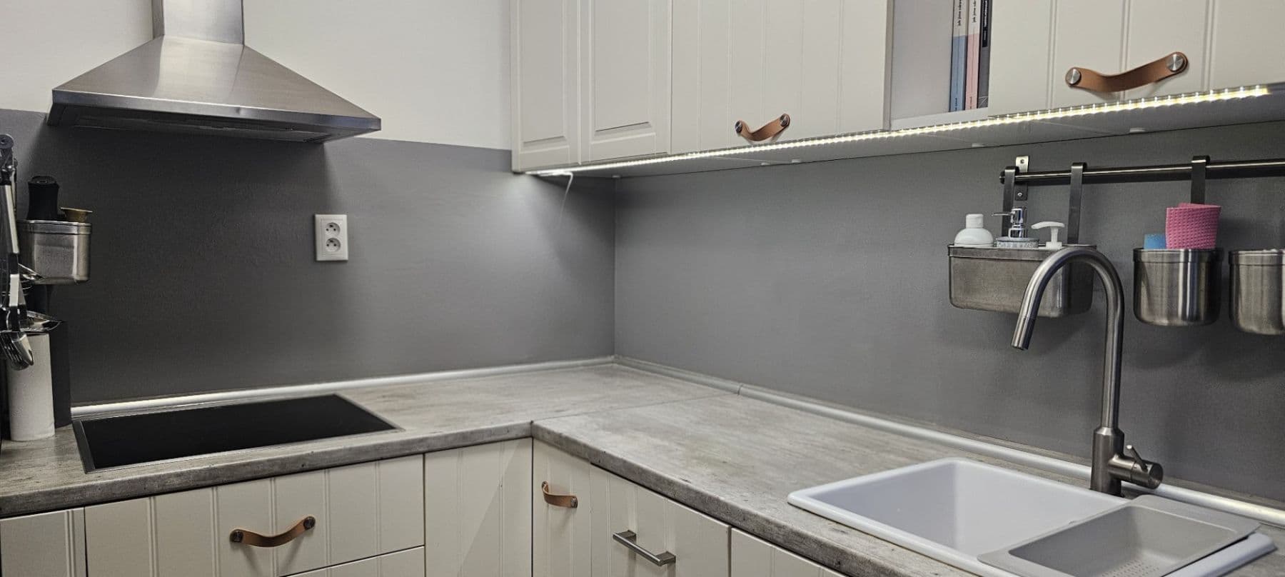 Prenájom bytu 2-izbový 62 m², Hlučkova, Praha, Praha Prenájom bytu 2-izbový 62 m², Hlučkova, Praha, Praha