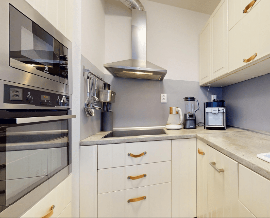 Prenájom bytu 2-izbový 62 m², Hlučkova, Praha, Praha Prenájom bytu 2-izbový 62 m², Hlučkova, Praha, Praha