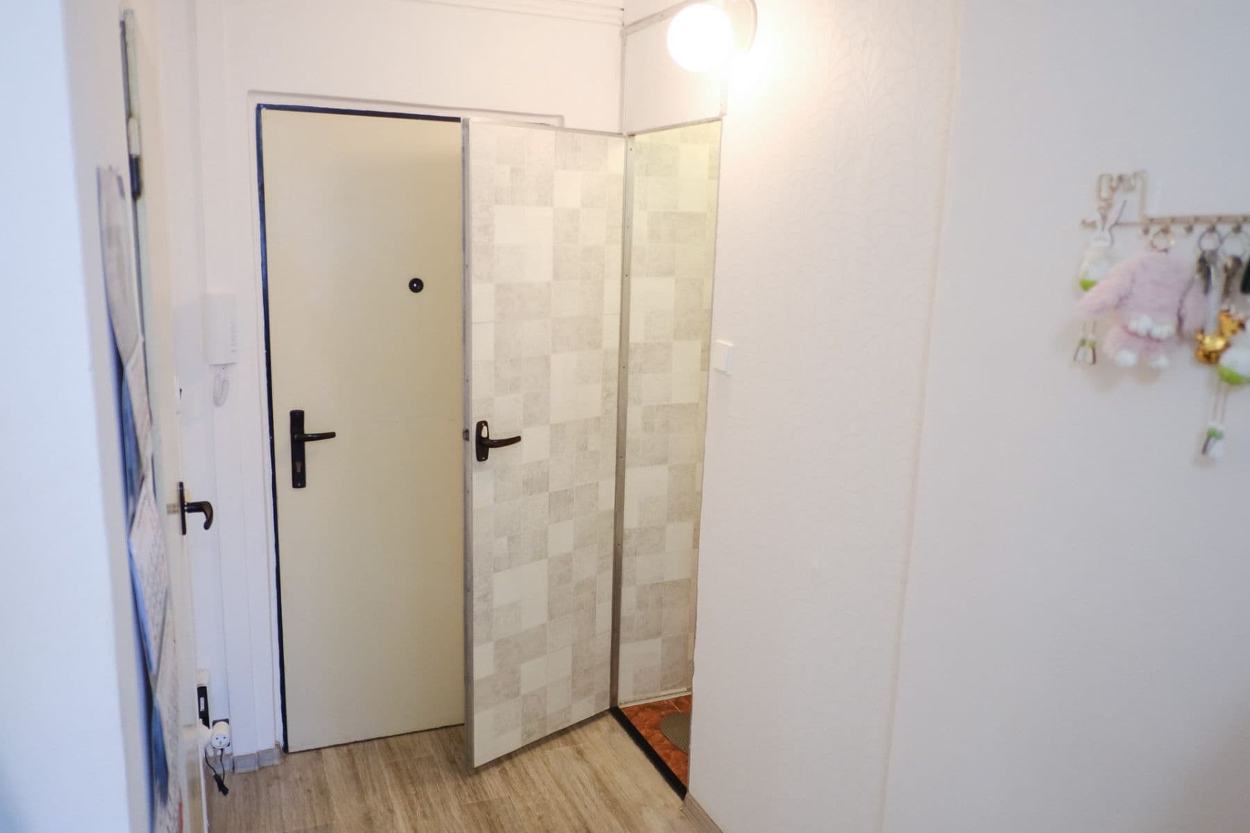 Predaj bytu 3-izbový 67 m², Nám. V. Čtvrtka, Jičín, Královéhradecký kraj Predaj bytu 3-izbový 67 m², Nám. V. Čtvrtka, Jičín, Královéhradecký kraj