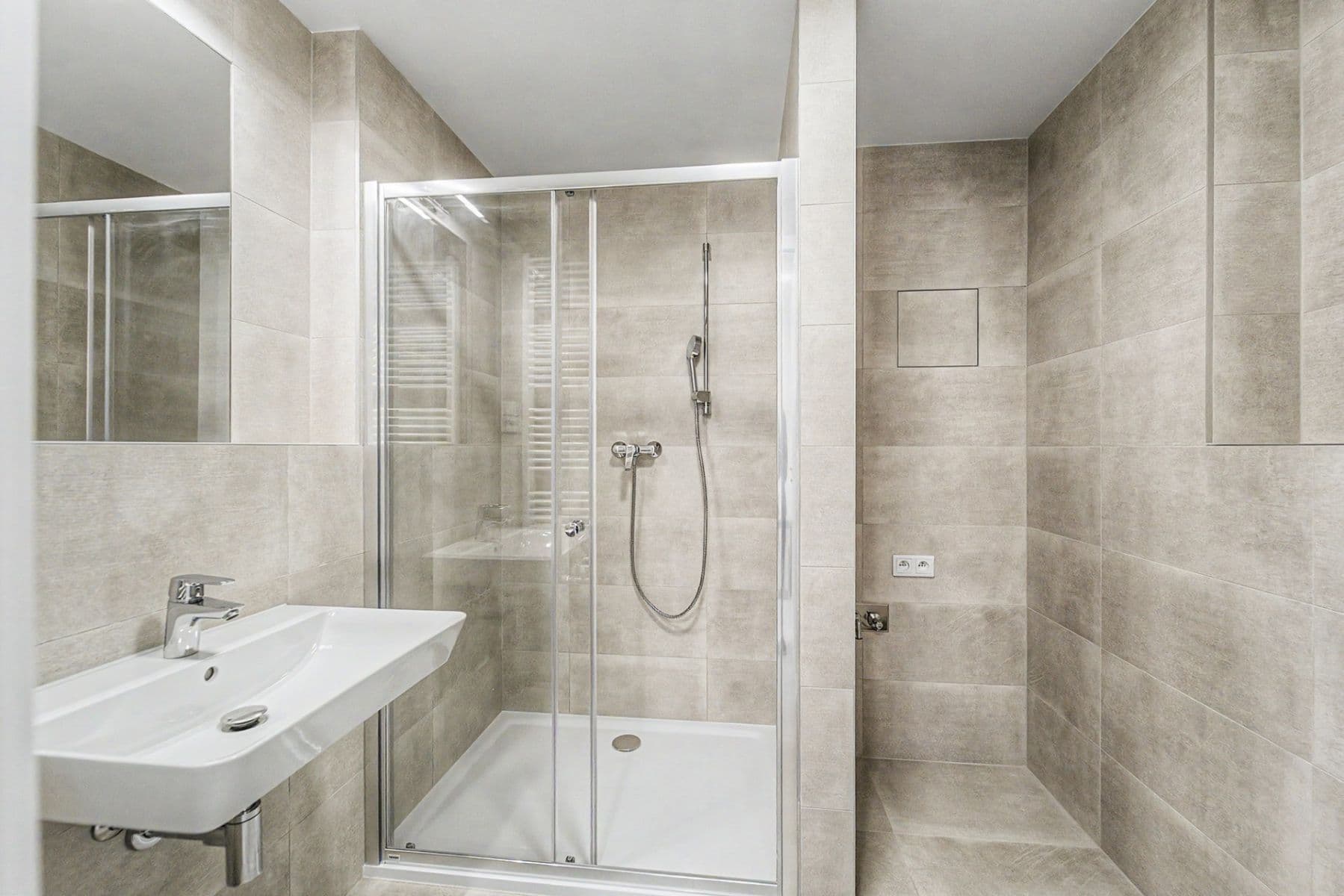 Prenájom bytu 2-izbový 52 m², Hodkovická, Praha, Praha Prenájom bytu 2-izbový 52 m², Hodkovická, Praha, Praha