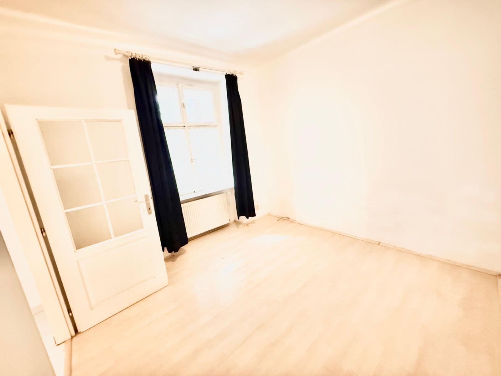 Prenájom bytu 2-izbový 70 m², Národní obrany, Praha, Praha Prenájom bytu 2-izbový 70 m², Národní obrany, Praha, Praha