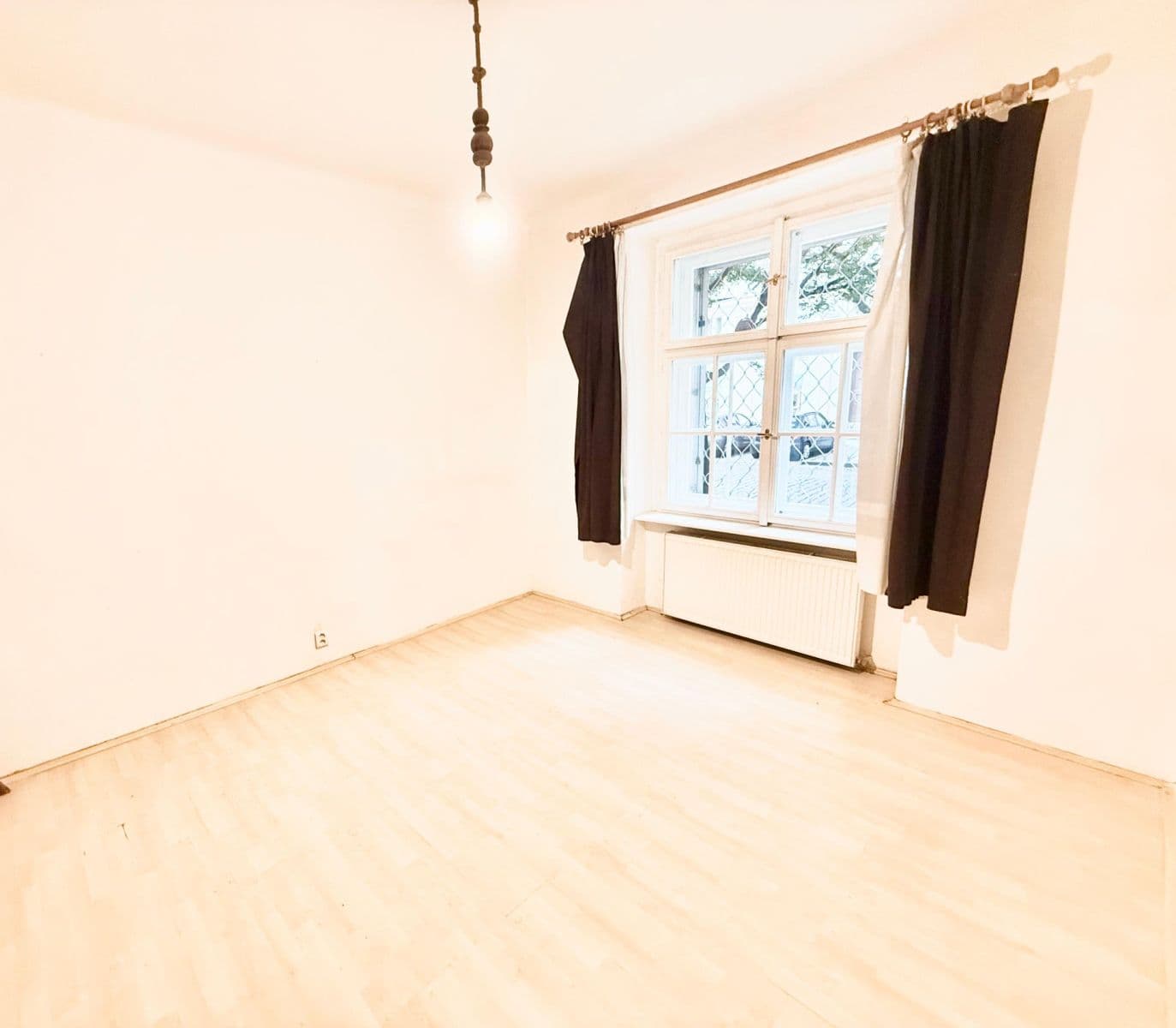 Prenájom bytu 2-izbový 70 m², Národní obrany, Praha, Praha Prenájom bytu 2-izbový 70 m², Národní obrany, Praha, Praha