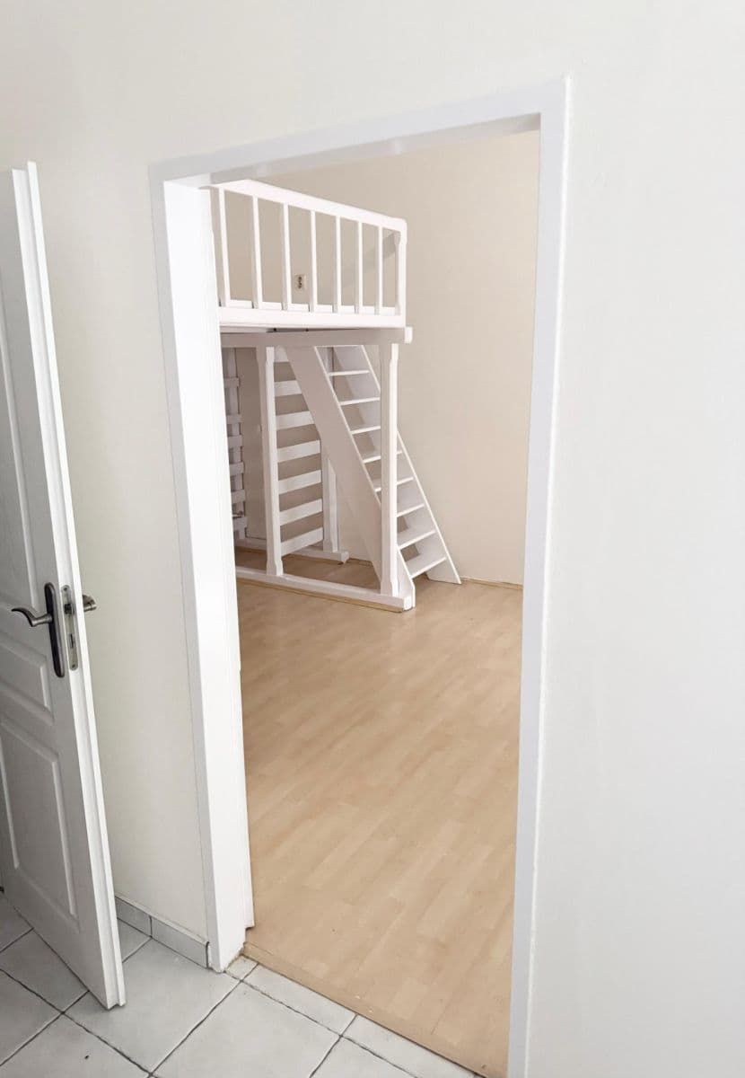 Prenájom bytu 2-izbový 60 m², Národní obrany, Praha, Praha Prenájom bytu 2-izbový 60 m², Národní obrany, Praha, Praha