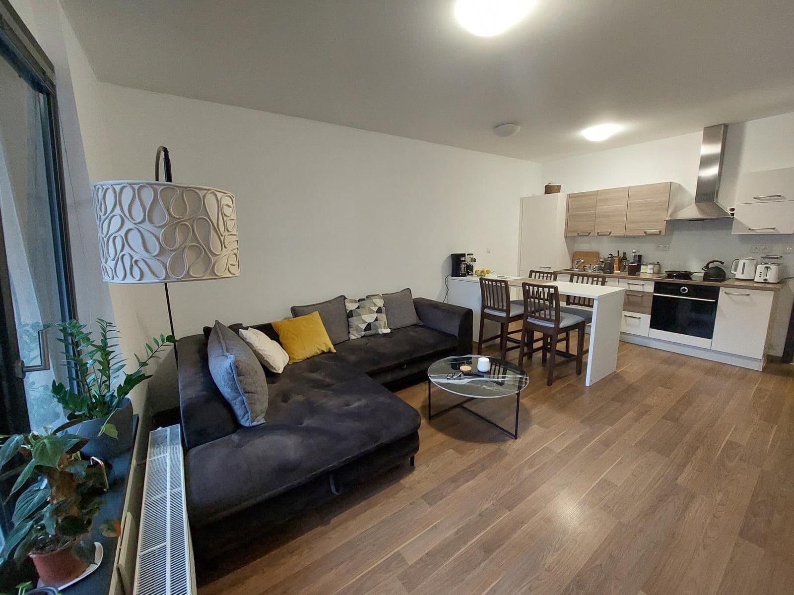 Prenájom bytu 2-izbový 48 m², V Mezihoří, Praha, Praha Prenájom bytu 2-izbový 48 m², V Mezihoří, Praha, Praha