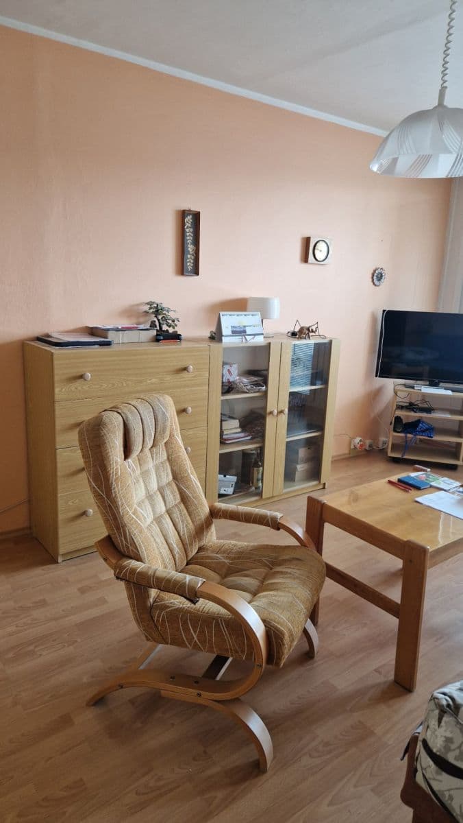 Prenájom bytu 2-izbový 64 m², Mánesova, Domažlice, Plzeňský kraj Prenájom bytu 2-izbový 64 m², Mánesova, Domažlice, Plzeňský kraj