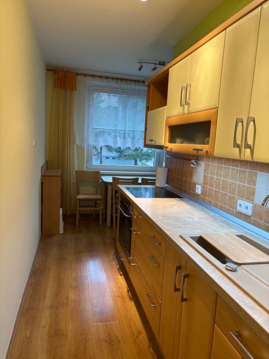 Prenájom bytu 2-izbový 56 m², Sídliště, Moravský Krumlov, Jihomoravský kraj Prenájom bytu 2-izbový 56 m², Sídliště, Moravský Krumlov, Jihomoravský kraj