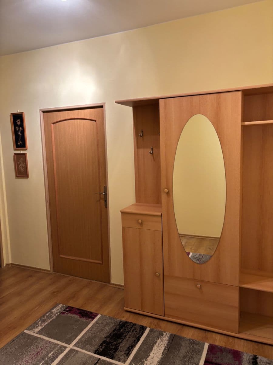 Prenájom bytu 2-izbový 56 m², Sídliště, Moravský Krumlov, Jihomoravský kraj Prenájom bytu 2-izbový 56 m², Sídliště, Moravský Krumlov, Jihomoravský kraj