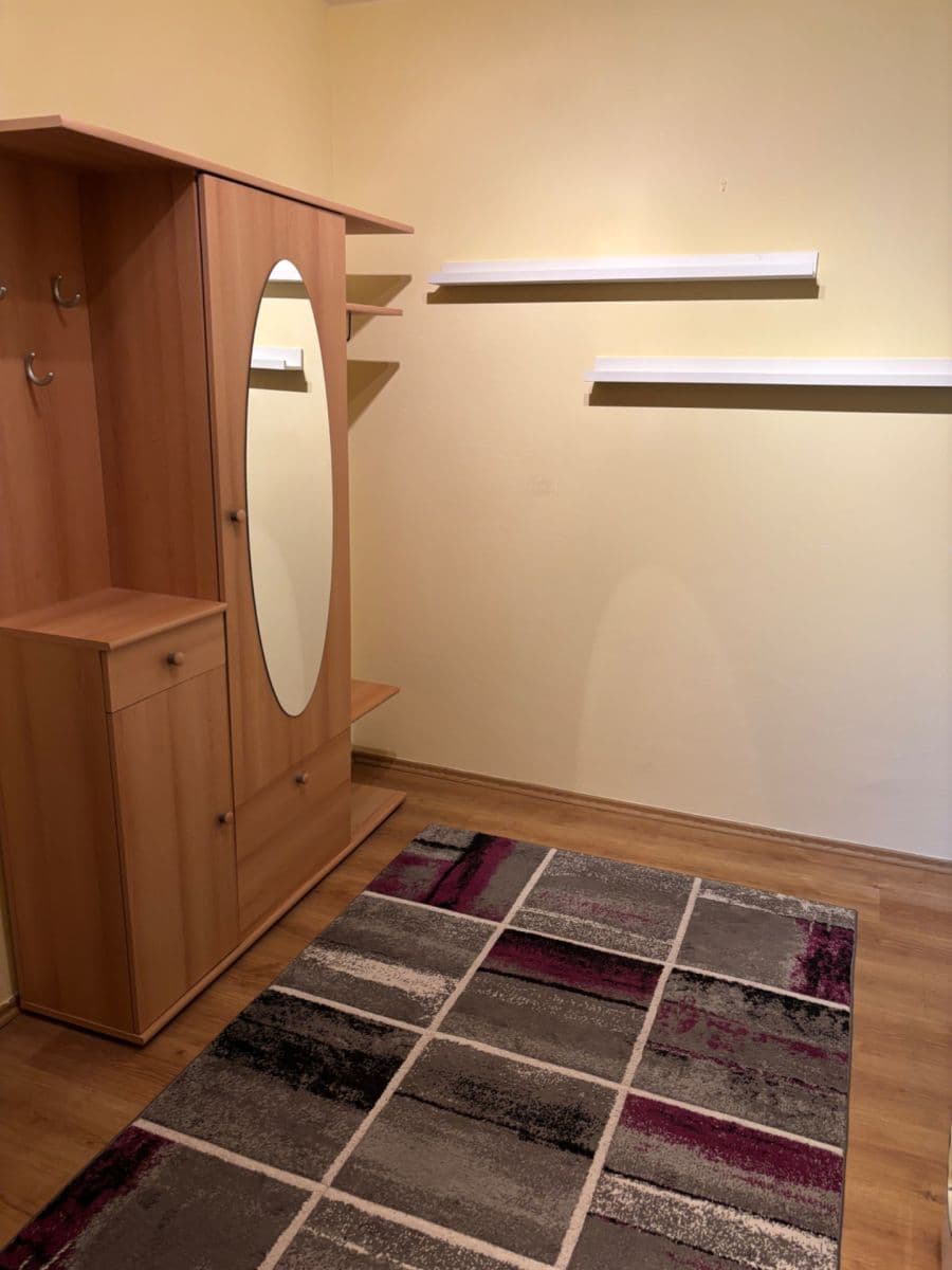 Prenájom bytu 2-izbový 56 m², Sídliště, Moravský Krumlov, Jihomoravský kraj Prenájom bytu 2-izbový 56 m², Sídliště, Moravský Krumlov, Jihomoravský kraj