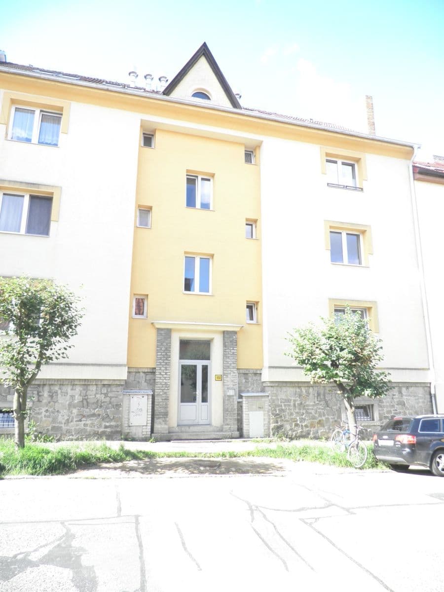 Prenájom bytu 1-izbový 32 m², Erbenova, Písek, Jihočeský kraj Prenájom bytu 1-izbový 32 m², Erbenova, Písek, Jihočeský kraj