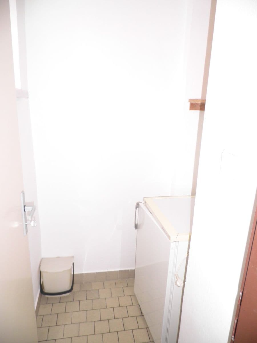 Prenájom bytu 1-izbový 32 m², Erbenova, Písek, Jihočeský kraj Prenájom bytu 1-izbový 32 m², Erbenova, Písek, Jihočeský kraj