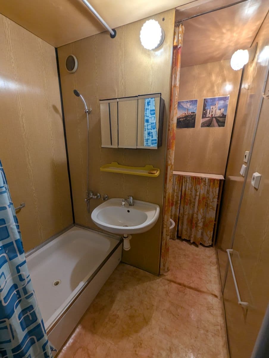 Predaj bytu 1-izbový 35 m², Okružní, Ústí nad Orlicí, Pardubický kraj Predaj bytu 1-izbový 35 m², Okružní, Ústí nad Orlicí, Pardubický kraj