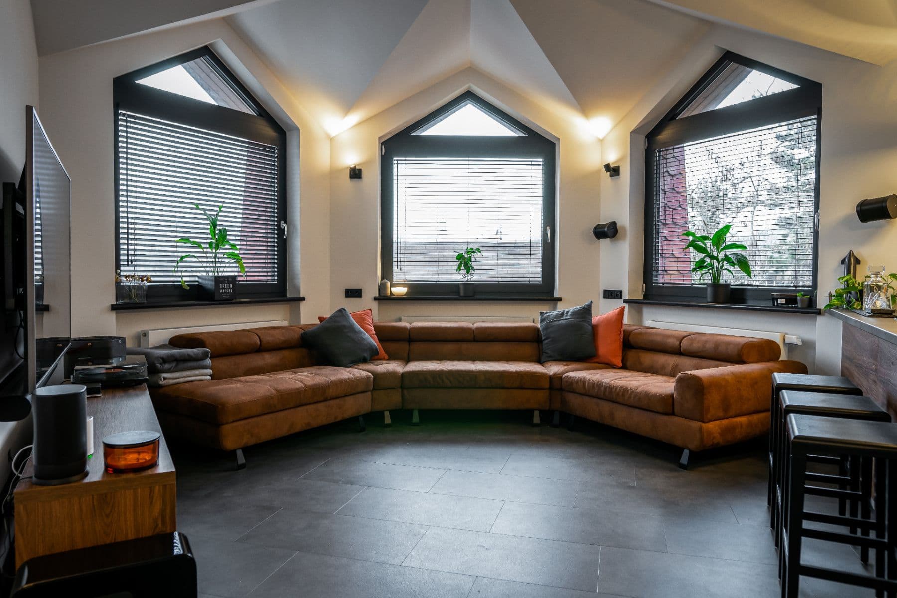 Predaj bytu 3-izbový 103 m², U Dvou srpů, Praha, Praha Predaj bytu 3-izbový 103 m², U Dvou srpů, Praha, Praha