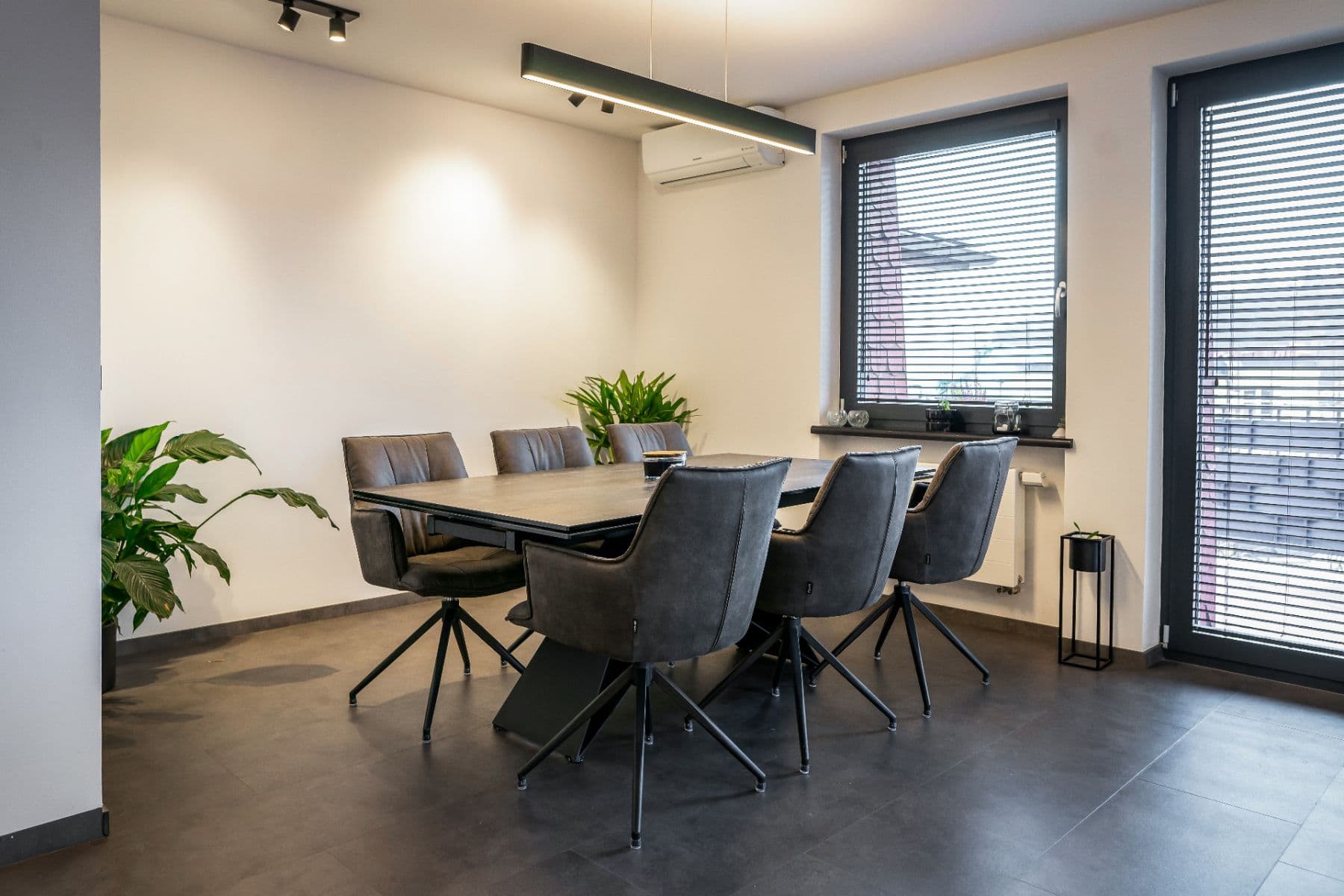 Predaj bytu 3-izbový 103 m², U Dvou srpů, Praha, Praha Predaj bytu 3-izbový 103 m², U Dvou srpů, Praha, Praha