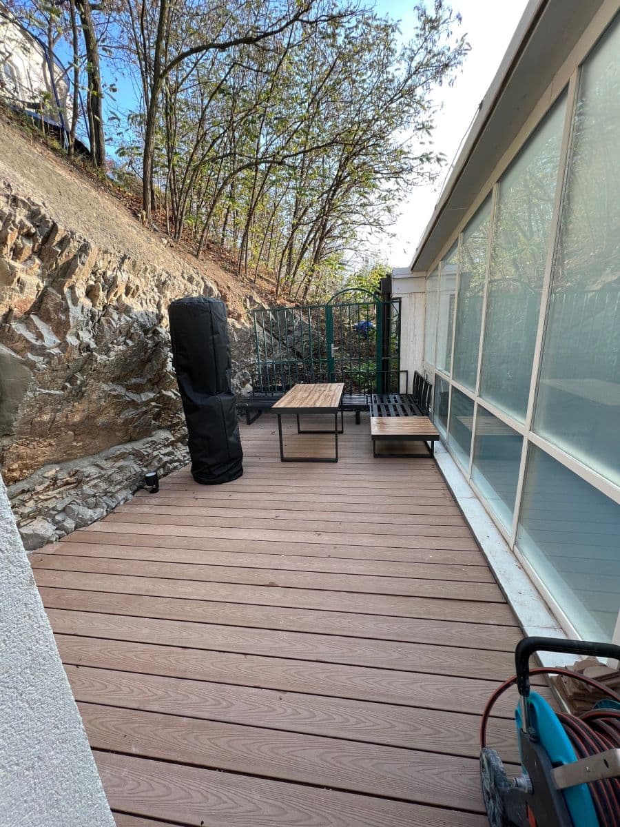 Predaj bytu 3-izbový 103 m², U Dvou srpů, Praha, Praha Predaj bytu 3-izbový 103 m², U Dvou srpů, Praha, Praha