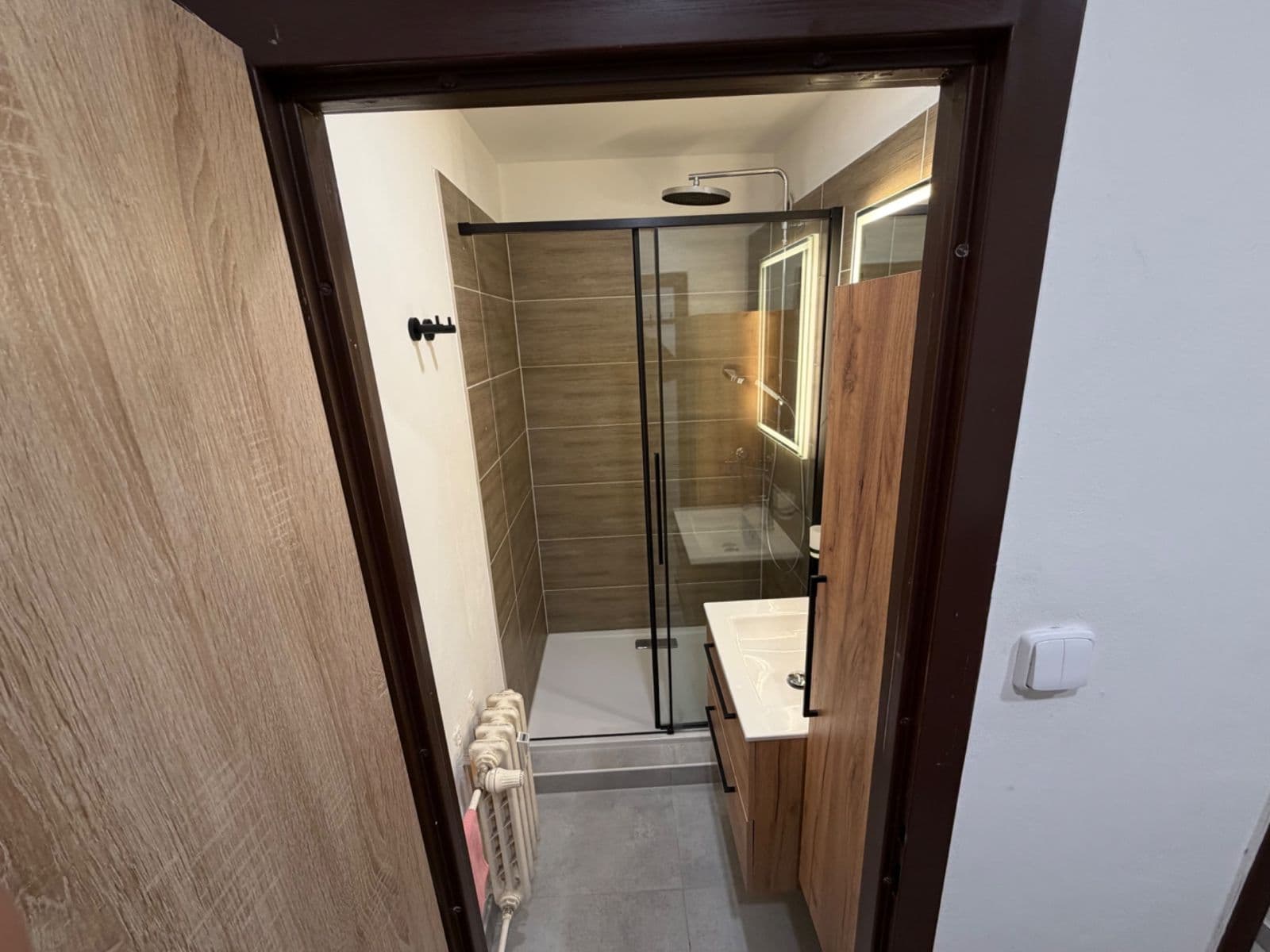 Predaj bytu 1-izbový 27 m², Dolní Jasenka, Vsetín, Zlínský kraj Predaj bytu 1-izbový 27 m², Dolní Jasenka, Vsetín, Zlínský kraj