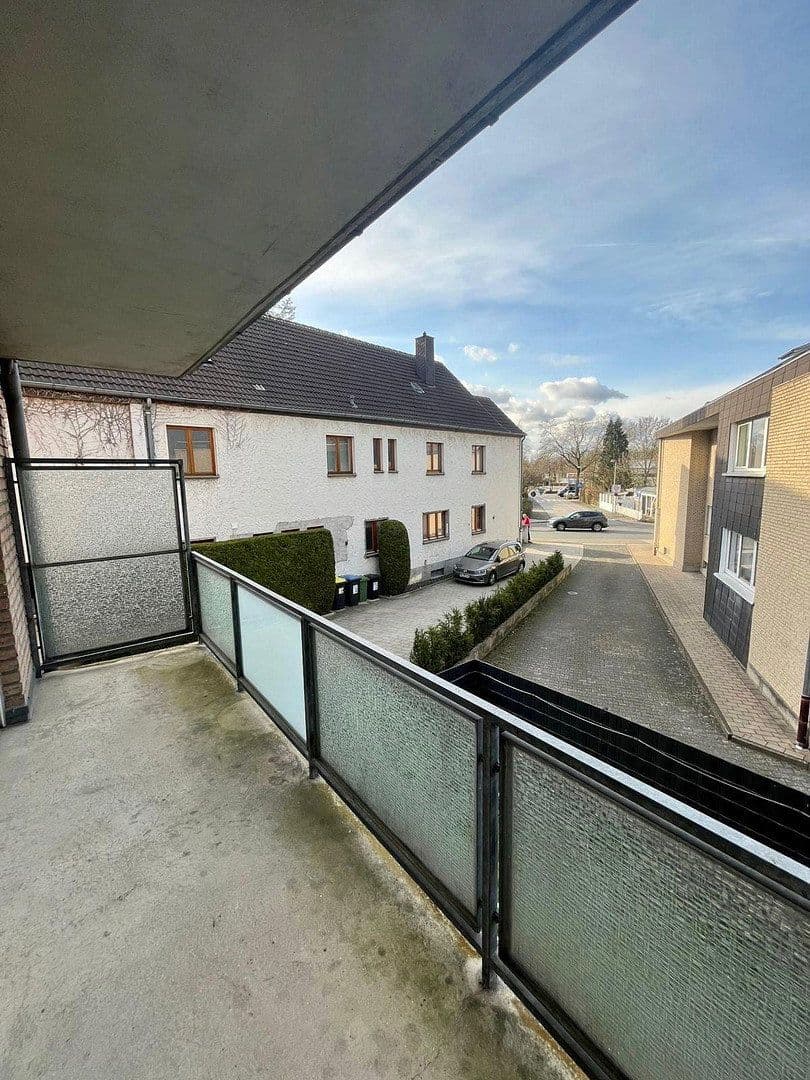 Prenájom bytu 3-izbový 63 m², Paderborn, Severné Porýnie - Westfálsko Prenájom bytu 3-izbový 63 m², Paderborn, Severné Porýnie - Westfálsko