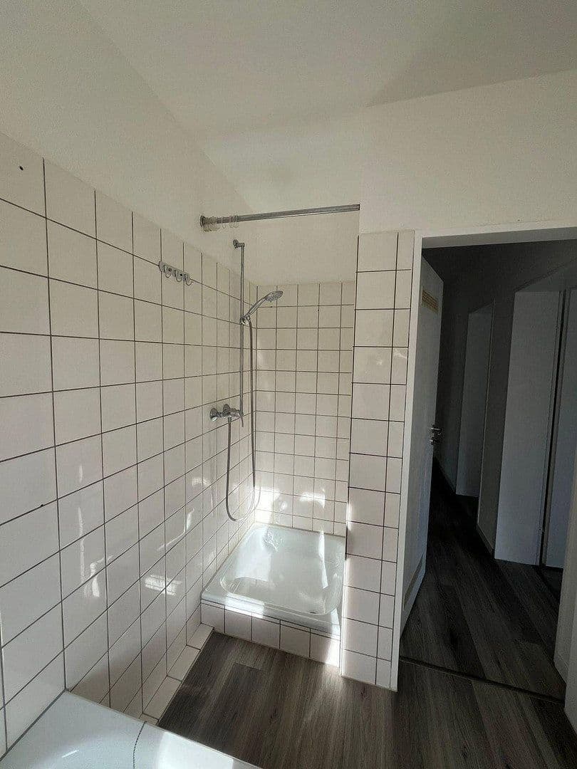 Prenájom bytu 3-izbový 63 m², Paderborn, Severné Porýnie - Westfálsko Prenájom bytu 3-izbový 63 m², Paderborn, Severné Porýnie - Westfálsko