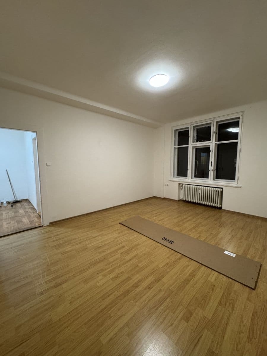 Prenájom bytu 2-izbový 60 m², Ve Smečkách, Praha, Praha Prenájom bytu 2-izbový 60 m², Ve Smečkách, Praha, Praha